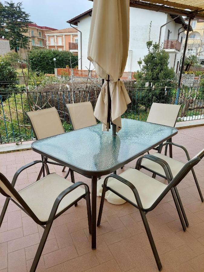 Apartamento Casa Gargiulo Massa Lubrense Exterior foto